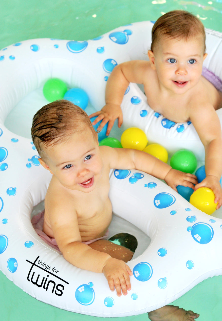 Things for Twins Double Pool Float