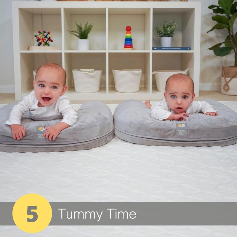 twingo nurse and lounge pillow tummy time